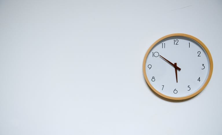 The Value of Time for Therapists: How to Reclaim Your Most Precious Resource